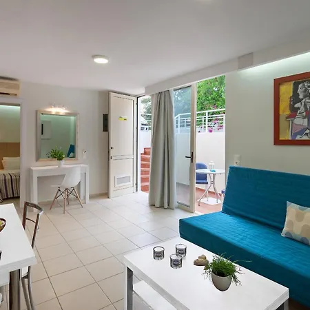 Oliv Apartment *